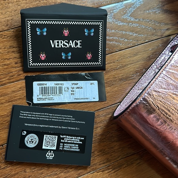 VERSACE DUA LIPA BUNDLE! NWT! NIB! BAG & HEELS!!! - Picture 12 of 12